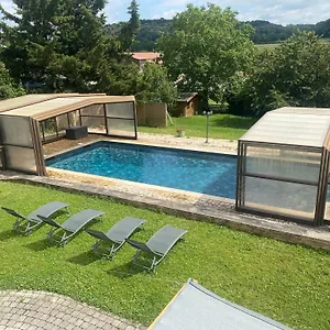 Maison 3 Chambres, 3 Sdb, Terrasse, Piscine, Vakantiehuis Meyrie